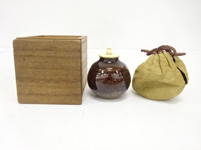 作家物　鉄釉　茶入